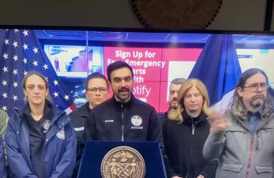 हिमआँधीको कारण सोमबार सार्वजानिक विद्यालय बन्द, राती नौ बजेबाट सवारी यात्रामा रोक